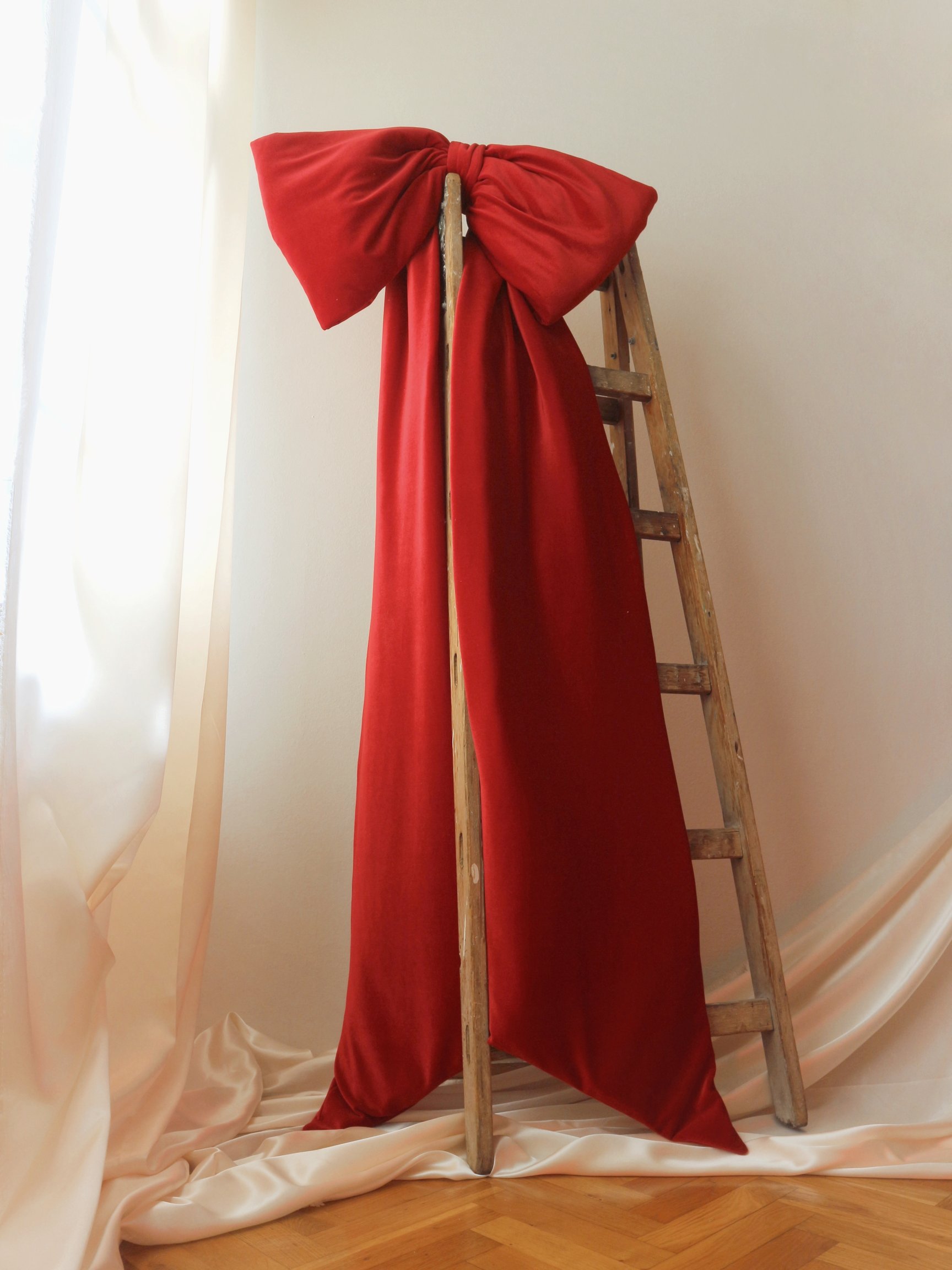 velika baršunasta mašna _ božićne dekoracije _ take tha break _ proizvedeno u Hrvatskoj (1)